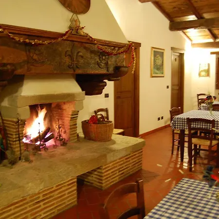 Farm stay Agriturismo Il Piano Pratovecchio